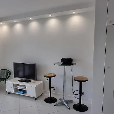 Studio plage de sable Apartamento Antibes