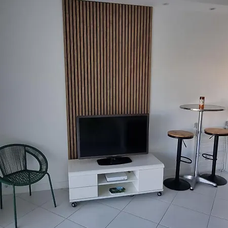Studio Plage De La Salis Antibes * אנטיב